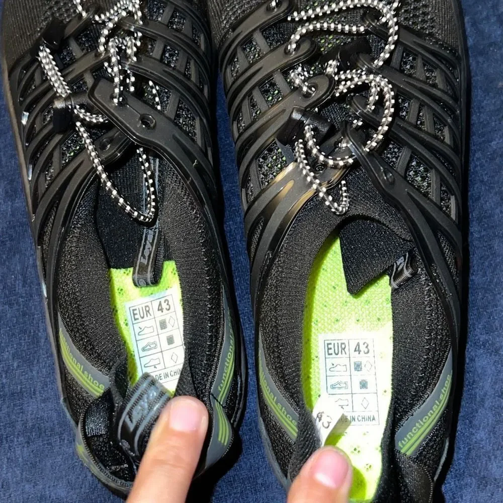 Leyang functional shoe - Picture 4 of 5